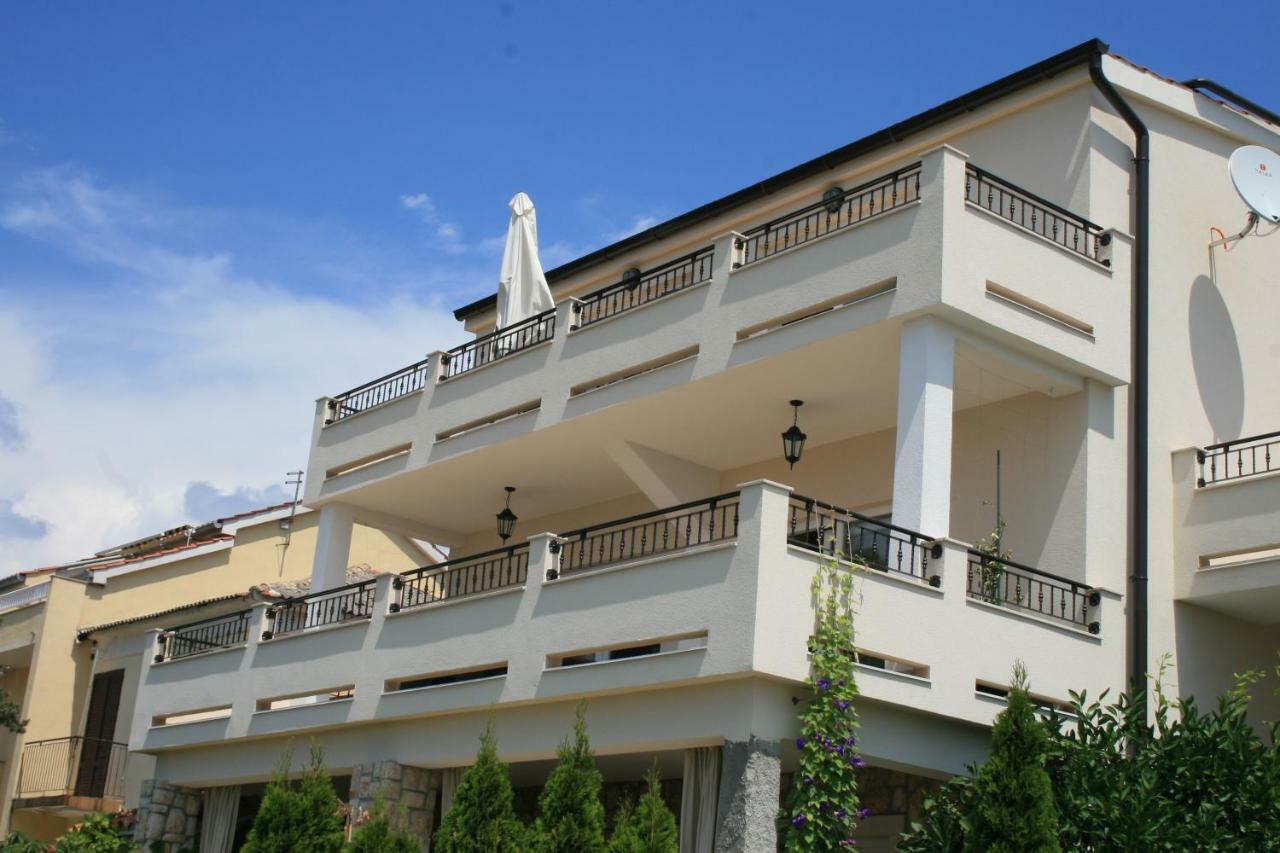 Apartment Aria Банёл Экстерьер фото